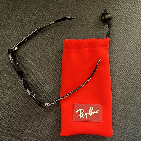 Kids Ray Ban Mickey Mouse Sunglasses - Picture 17 of 17